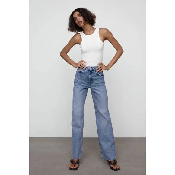 ZARA Wide Leg Light Wash Jeans - Picture 1 of 6